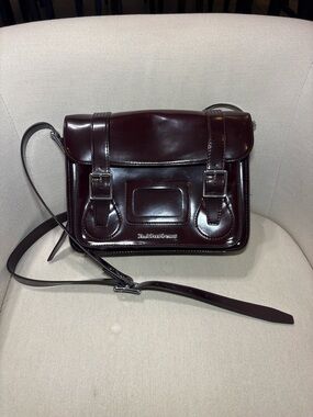 DR.MARTENS 11” VEGAN MESSENGER BAG